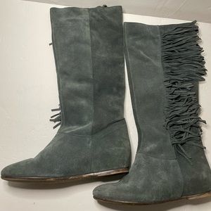 Sundance made in Italy Grey Suede Knee High Flat Fringed Boots size 8.5  (14)